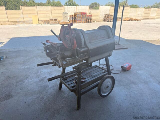 Male thread cutting machine ridgid 1224