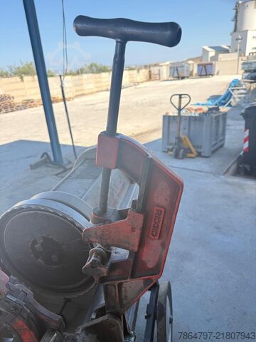 Male thread cutting machine ridgid 1224