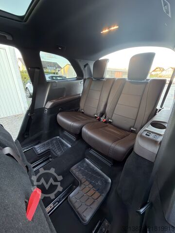 Mercedes-Benz GLS 350 d 4MATIC AMG Line Mercedes-Benz GLS 350 d 4MATIC