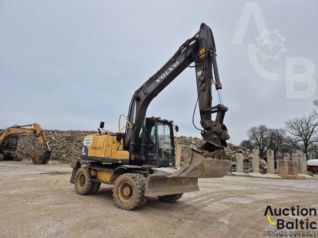 Wheel excavator Volvo EW 140 C