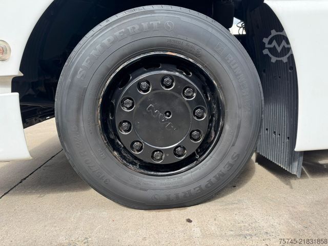 Standard tractor unit MAN TGX  18.480 XXL * STANDKLIMA * VOLLVERKLEIDUNG *