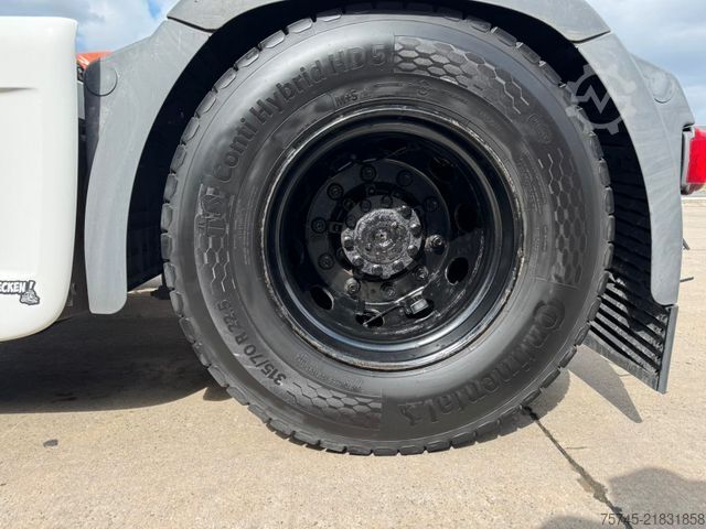 Standard tractor unit MAN TGX  18.480 XXL * STANDKLIMA * VOLLVERKLEIDUNG *