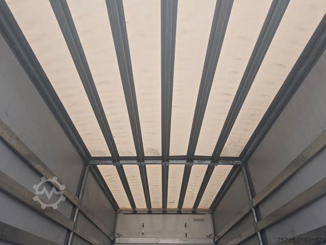 LKW mit Pritsche & Plane MERCEDES-BENZ ATEGO 818 * ACC * 1.HAND * BÄR LBW 1T*SPURASSIST