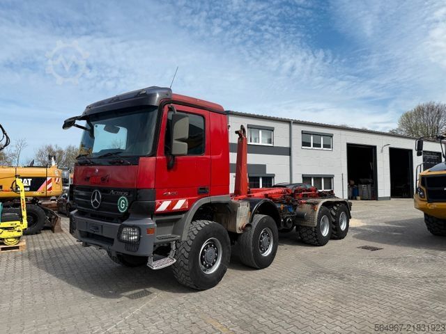 Abrollkipper MERCEDES-BENZ 4144 Actros MP2 Abrollkipper 8x8 Singlebereifung