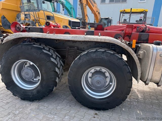 Abrollkipper MERCEDES-BENZ 4144 Actros MP2 Abrollkipper 8x8 Singlebereifung