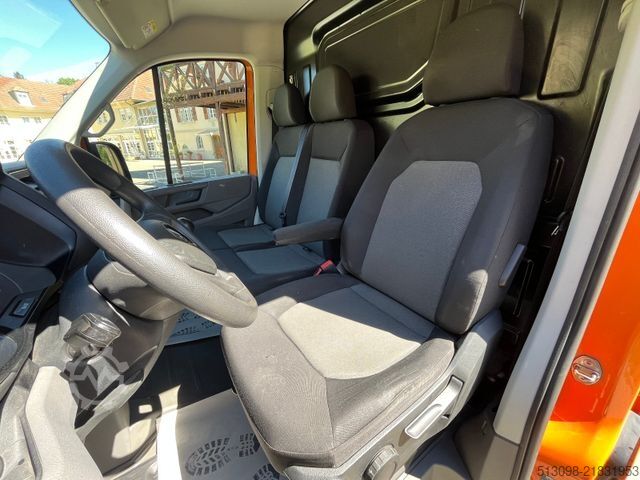 High top van VW Crafter Kasten Kasten 35 lang Hochdach FWD