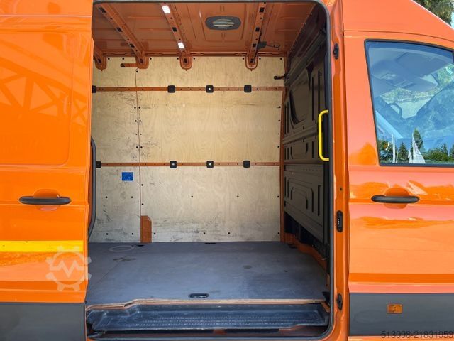 High top van VW Crafter Kasten Kasten 35 lang Hochdach FWD