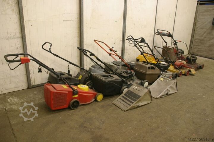 Rasenmäher 9 Stück verschiedene Hersteller** verschiedene Typen