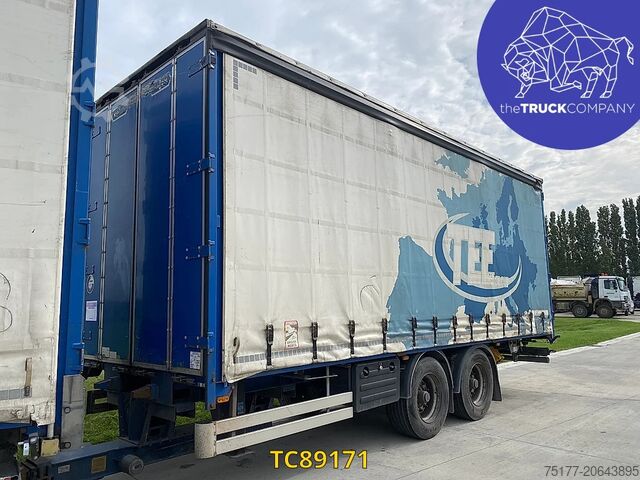 Sliding tarpaulins Vanhool 