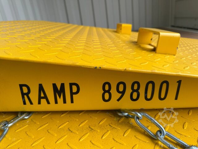 Container Onbekend ramp 1m wide / 2,500kg