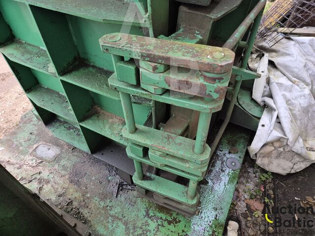 Press  Ateliers Steloi 40T 473