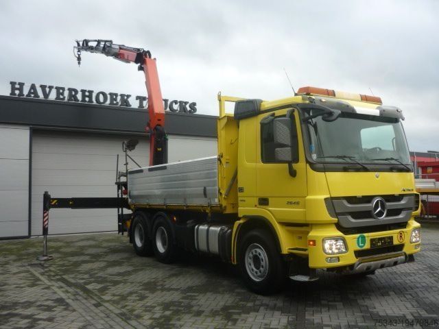 Kipper mit Kran Mercedes-Benz Actros 2646 Euro 5 6x4 2 side tipper Palfinger ...