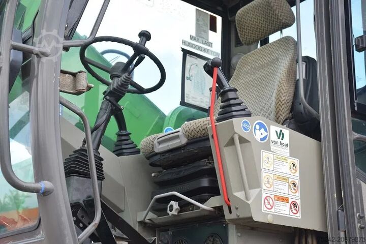 Wheel excavator Sennebogen 835M