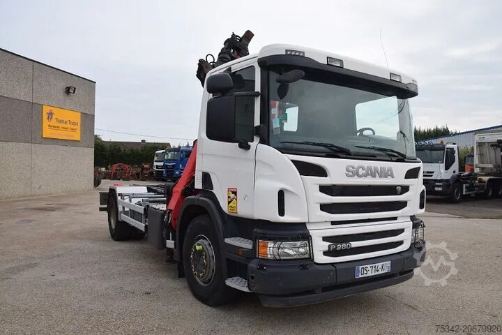 Crane truck Scania P280