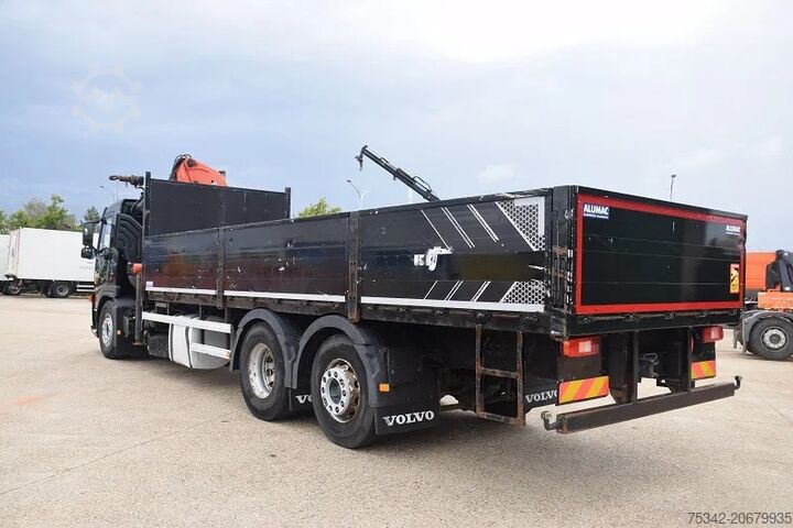Crane truck Volvo FM 330