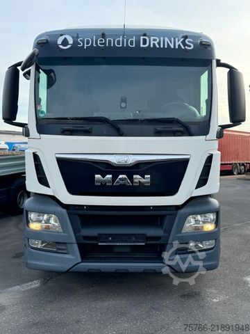 LKW mit Pritsche & Plane MAN TGS 26.360 L / LBW / NAVI / LENKACHSE / 22 PAL