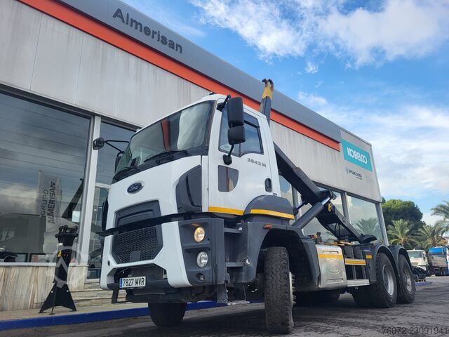Tipper truck Ford Trucks 3542M Portacontenedores