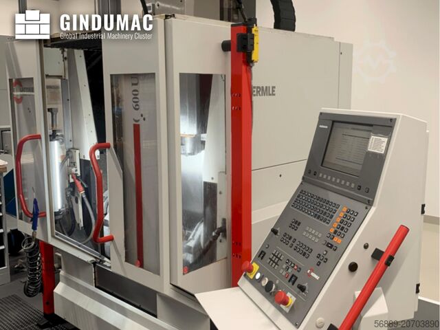 Universal-Bearbeitungszentrum HERMLE C 600-U + EROWA Robot easy automation