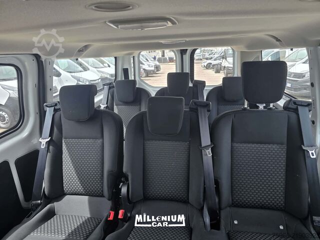 Panel van Ford FORD CUSTOM 9 POSTI 2021 KM 89000