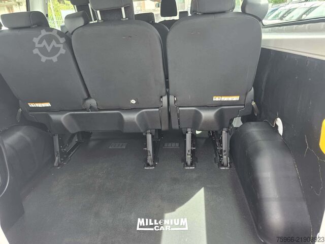 Panel van Ford FORD CUSTOM 9 POSTI 2021 KM 89000