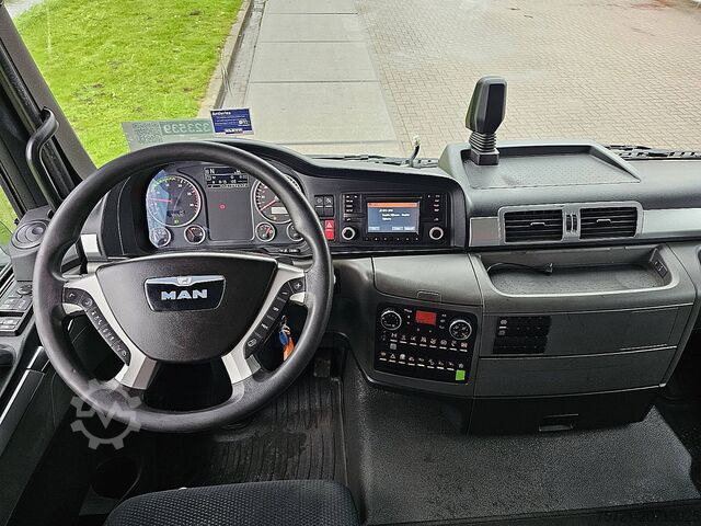 Standard-SZM MAN 18.480 TGS