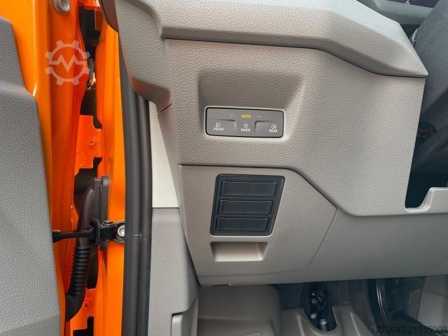 High top van MAN TGE 3.180 L3H3 Kasten STANDHZ ACC NAVI KAMERA