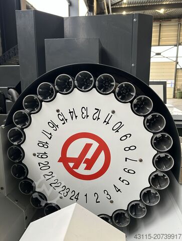 CNC Vertical Machining Centre Haas VF-4DHE