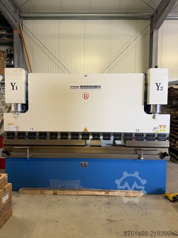 Press brake BORUI CNC 200 / 3200