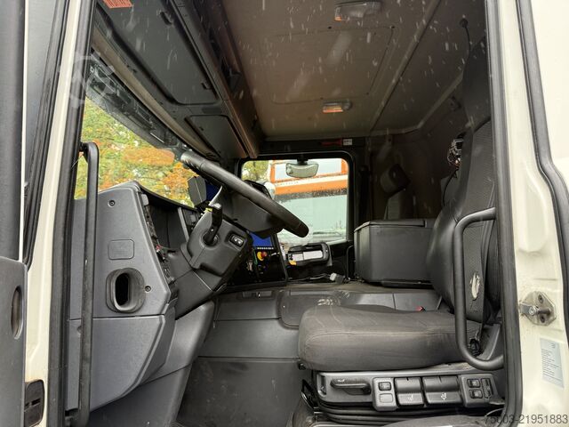 Truck chassis Scania P280 6X2*4