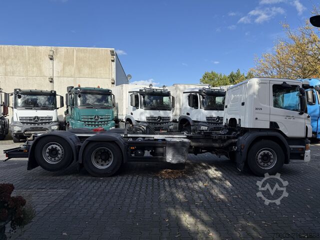 Truck chassis Scania P280 6X2*4