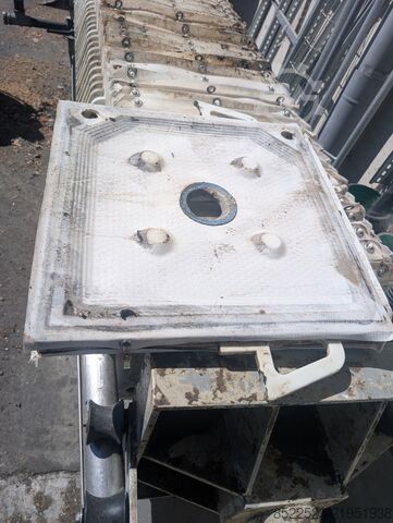 Chamber filter-press  