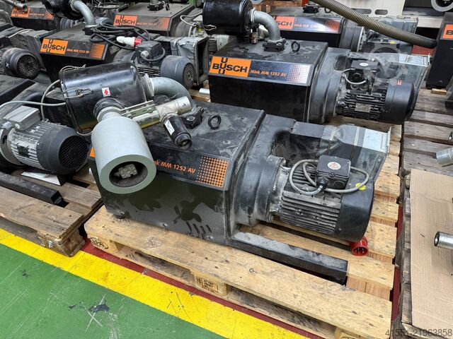 Vacuum pumps BUSCH MM 1252 AV (15 Stück)