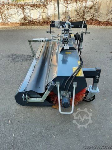 Landmaschine Kehrmaschine