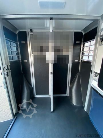 Livestock transporter RENAULT Master STX  Haras AUTOM. NEW MODEL 2025