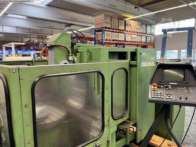 Milling Machine - Vertical DECKEL FP 4 NC