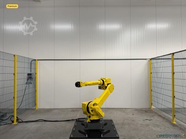 Refurbished Robot with 1 year warranty FANUC M-710iC/70