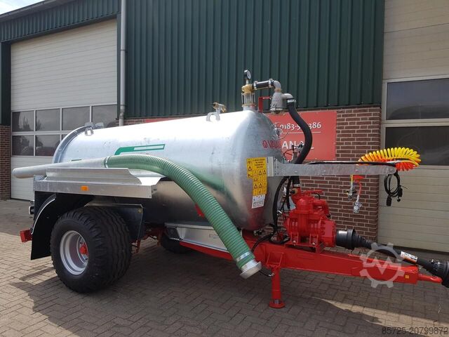 Manure spreader Vaia MB 35 watertank