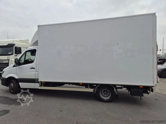 Box truck Mercedes-Benz SPRINTER 516 CDI