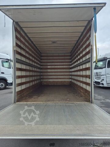 Box truck Mercedes-Benz SPRINTER 516 CDI