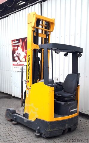 Reach truck Jungheinrich ETM 325