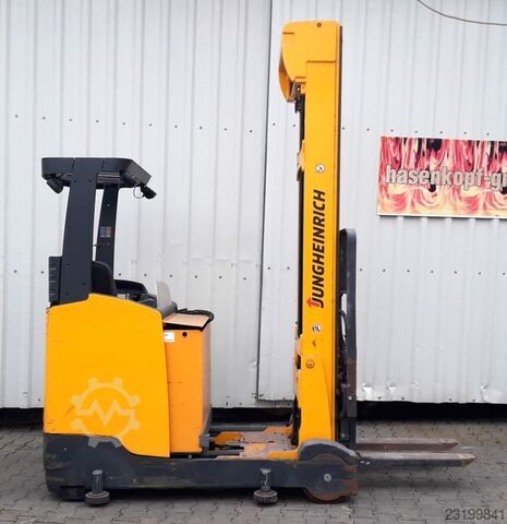 Reach truck Jungheinrich ETM 325