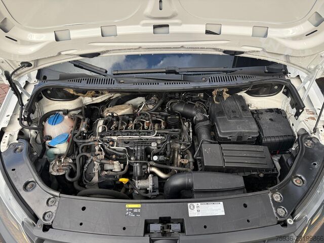 Volkswagen Caddy 1.6 TDI L1 Clima Cruise Dealer Onderhouden Half leer VW Caddy 1.6 TDI L1 Clima Cruise Dealer Onderhoude...