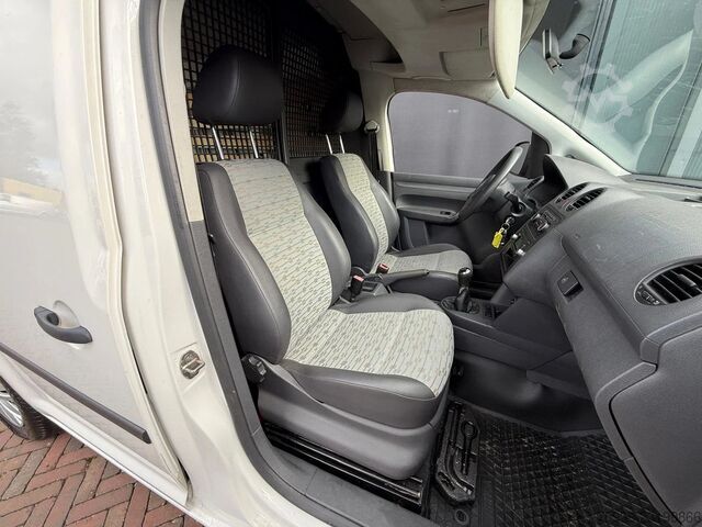 Volkswagen Caddy 1.6 TDI L1 Clima Cruise Dealer Onderhouden Half leer VW Caddy 1.6 TDI L1 Clima Cruise Dealer Onderhoude...