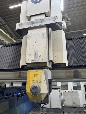 Vertical machining center JOBS LinX Compact 1077