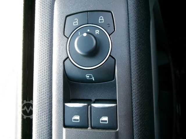 Kleinbus FORD Tourneo Custom Active 340L1 PHEV AHK Matrix 360K