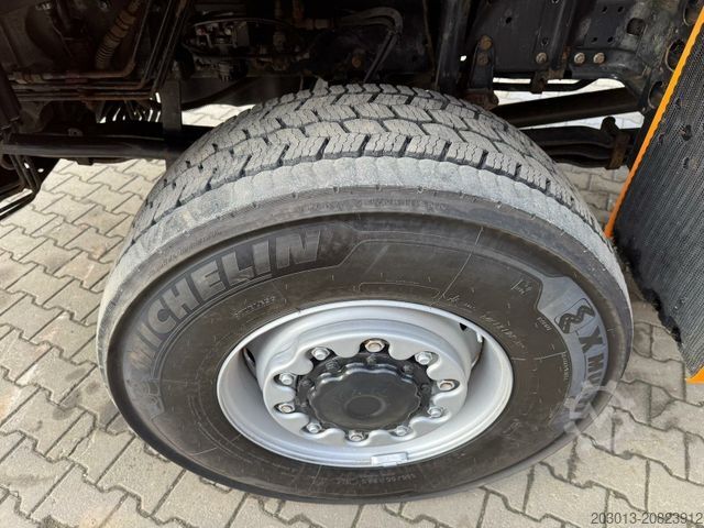 Autokran MAN TGS 18.360 4x4 Kipper Kran PALFINGER Winterd.