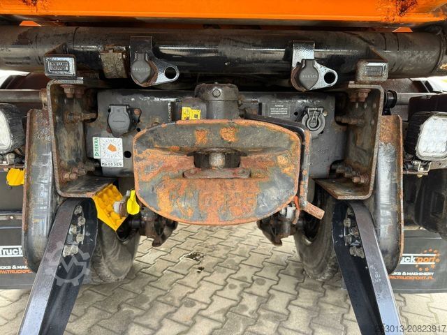 Kipper LKW MAN TGS 18.360 4x4 Kipper Kran PALFINGER Winterd.