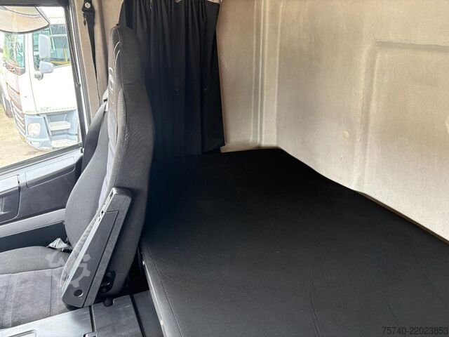 Standard tractor Iveco Stralis 420 + HYDRAULIC + EURO 6 + APK 15-10-2026