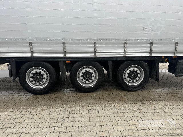 Auflieger mit Pritsche & Plane Schmitz Cargobull Curtainsider Mega