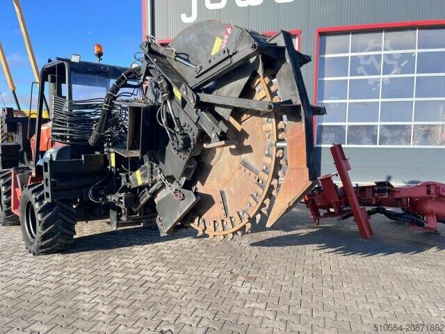 Ditch Witch RT 115H + H1032 Grabenfräse Ditch Witch RT 115H + H1032 Grabenfräse